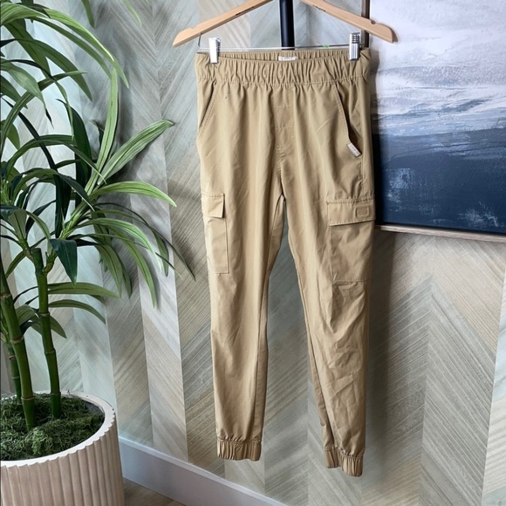 Weatherproof Tan Cargo Pants with Elastic Waistband and Tapered Legs